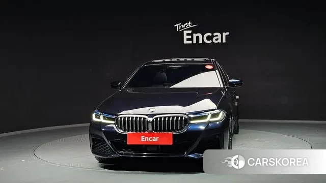 BMW 5 Series (G30) id 3437573 из Кореи 13