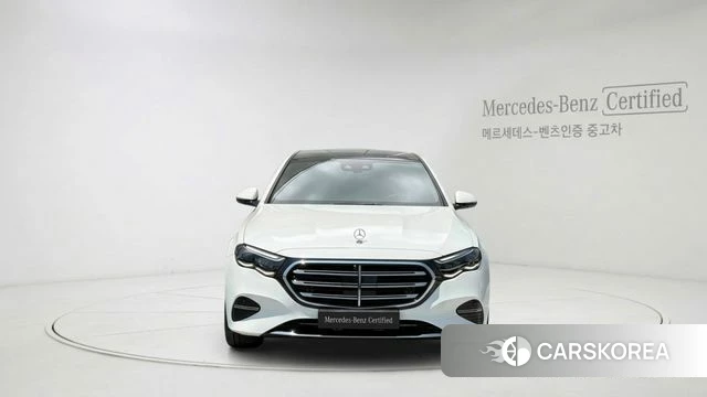 Mercedes-Benz E-Class W214 2025 Белый из Кореи, фото 5