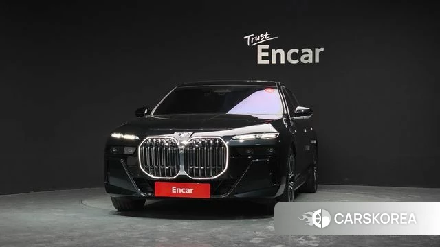 BMW 7 Series (G70) id 3850263 из Кореи 13