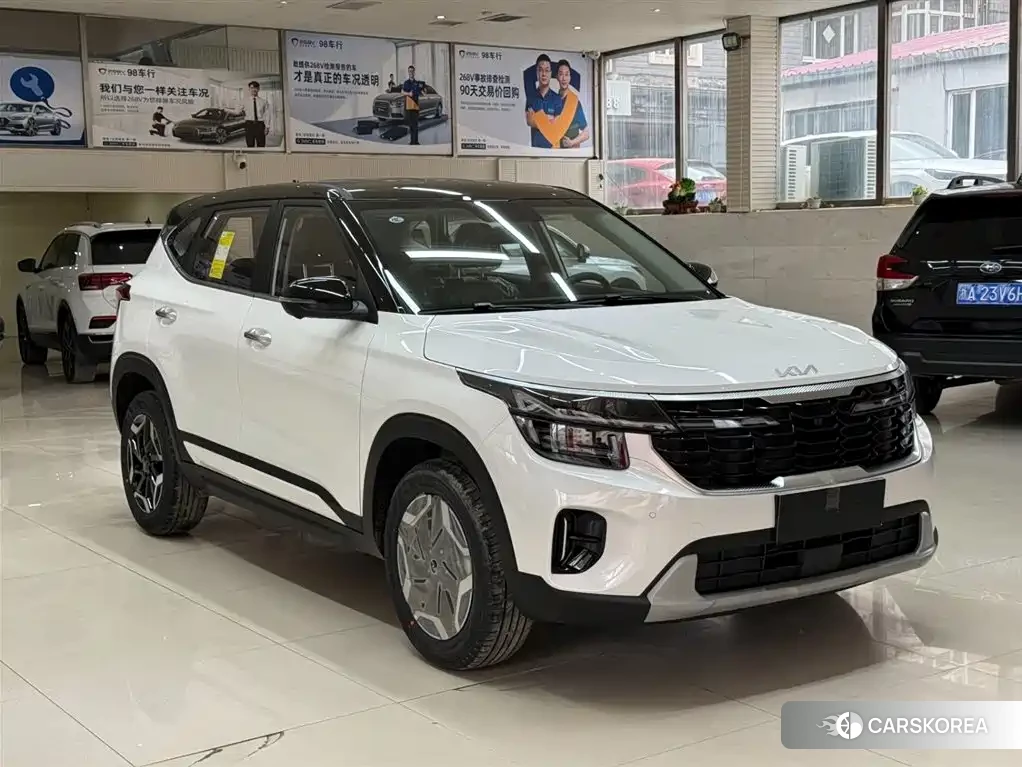 Kia Seltos id 4515449 из Китая 15