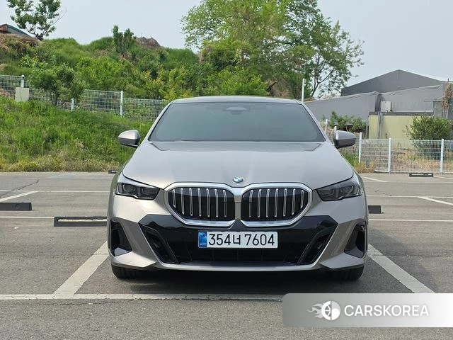 BMW 5 Series (G60) id 4262637 из Кореи 13