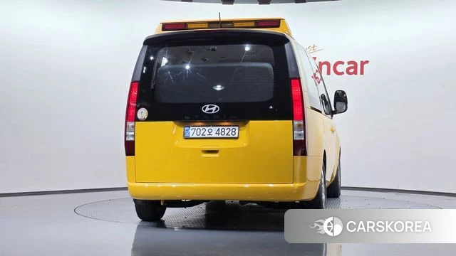 Hyundai Staria id 4381242 из Кореи 23