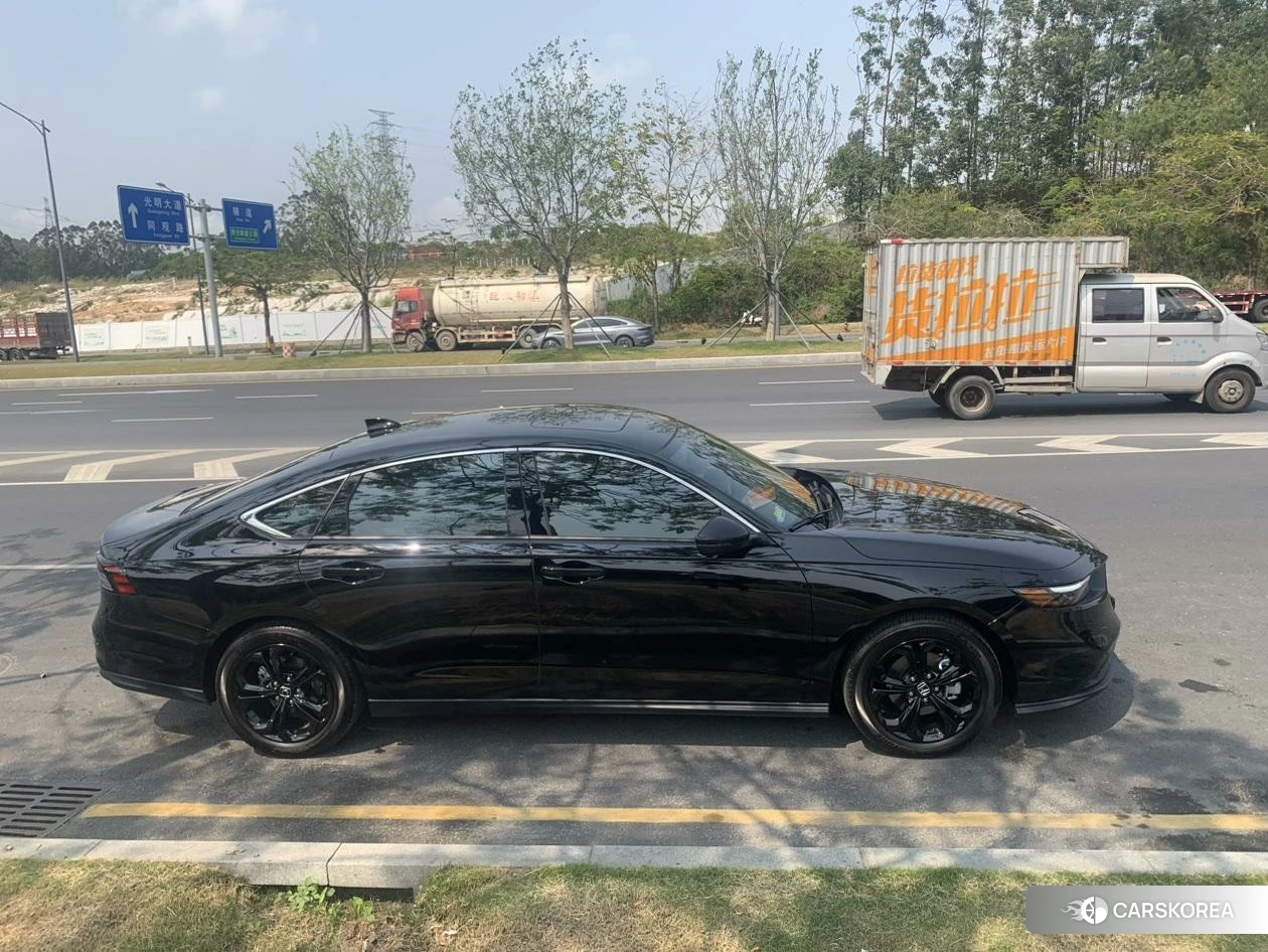 Honda Accord 2024 Черный из Китая, фото 3