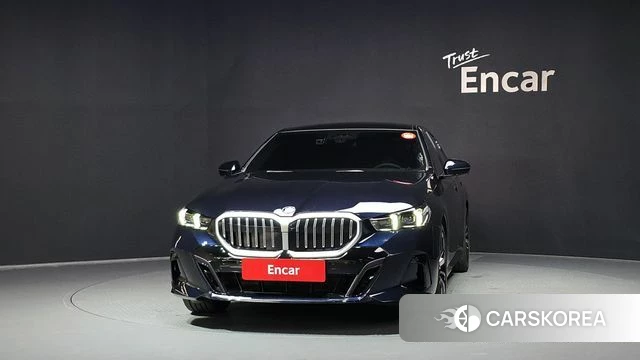 BMW 5 Series (G60) id 4649500 из Кореи 23