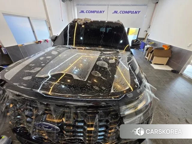 Ford Explorer 6th Generation 2024 Черный из Кореи, фото 3