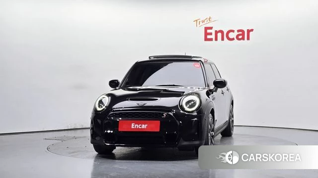 Mini Cooper S id 4443789 из Кореи 23