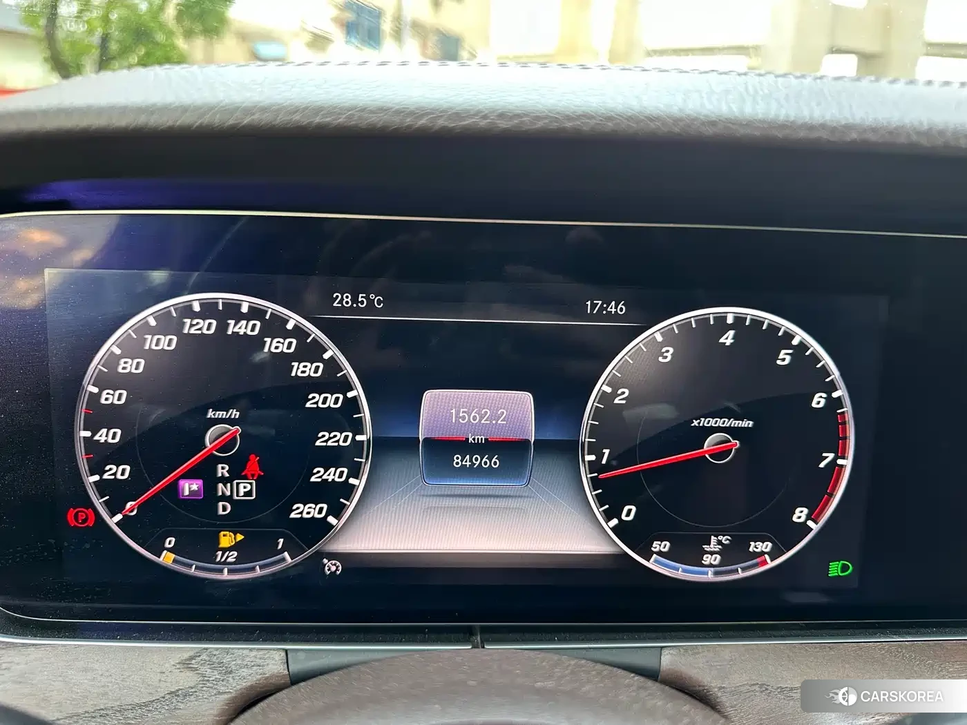 Mercedes-Benz E-Class id 4576830 из Китая 9