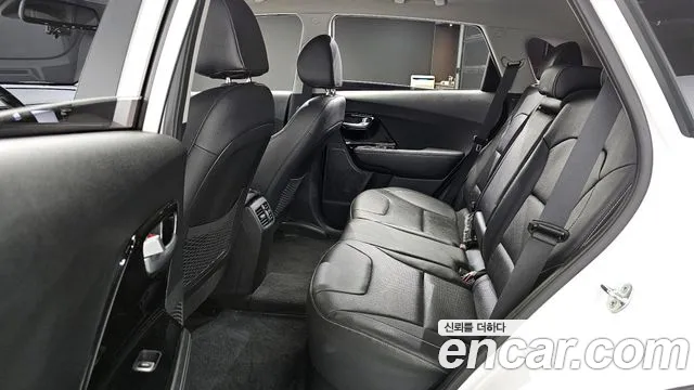 Kia Niro EV id 2658501 из Кореи 13