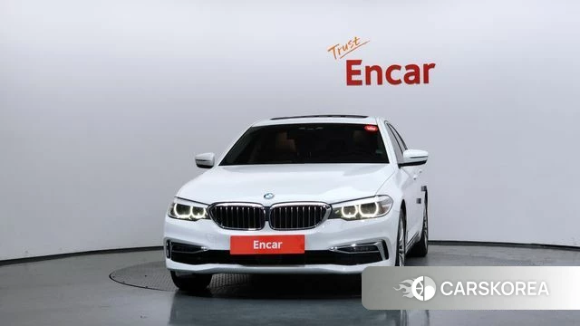 BMW 5 Series (G30) id 4625857 из Кореи 23