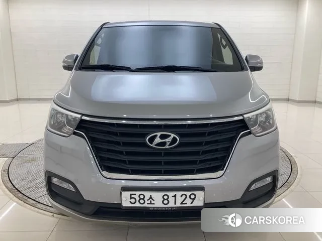Hyundai The New Grand Starex id 3703599 из Кореи 13
