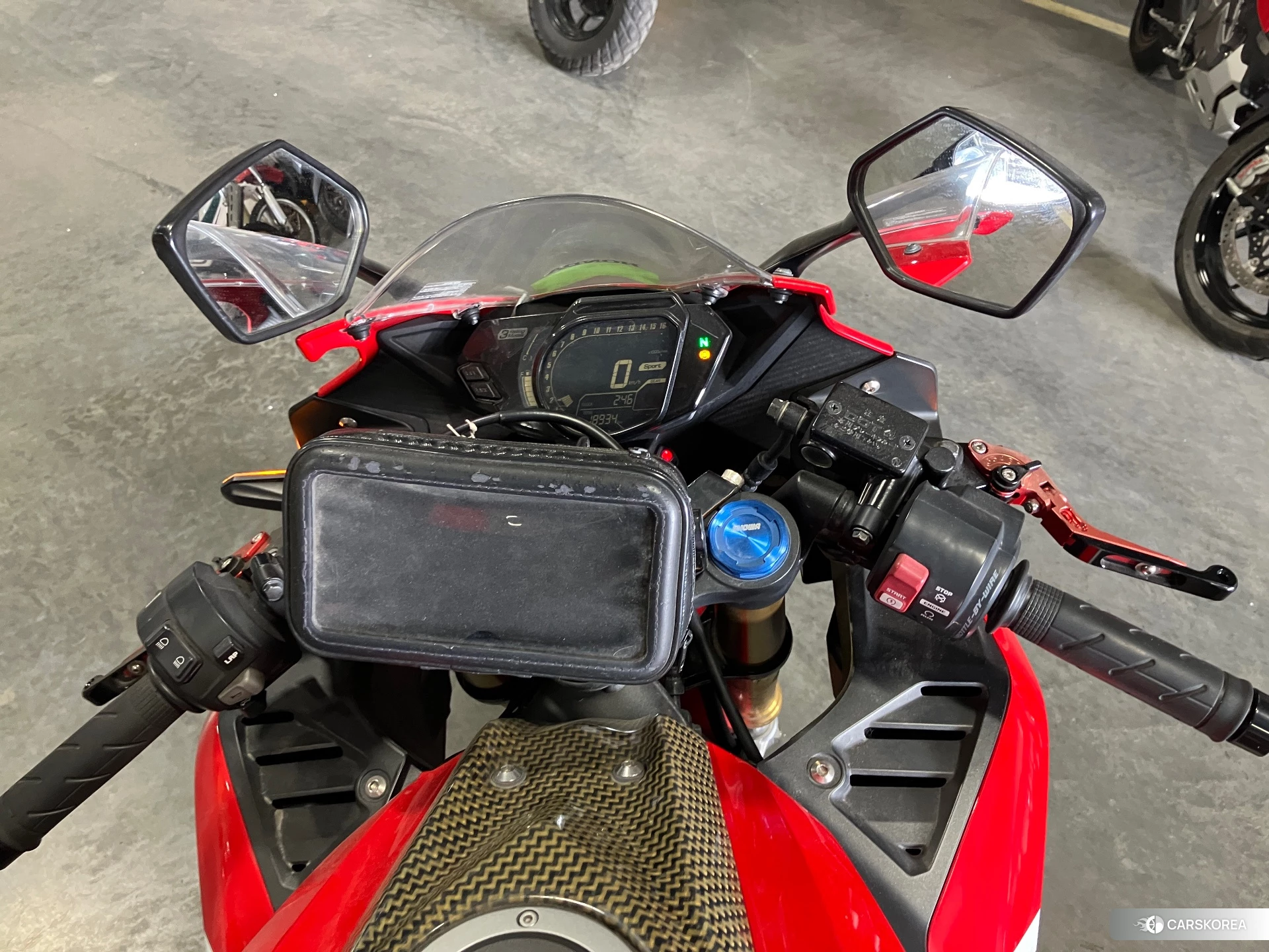 Проданный Honda CBR250RR ABS 2017 из Японии, фото 4
