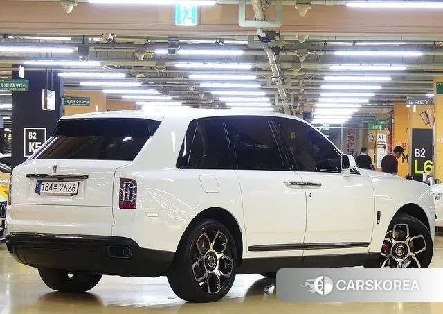 Rolls-Royce Cullinan id 3400477 из Кореи 13