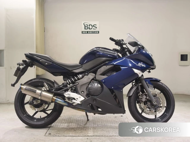 Проданный Kawasaki NINJA 400R 2011 из Японии