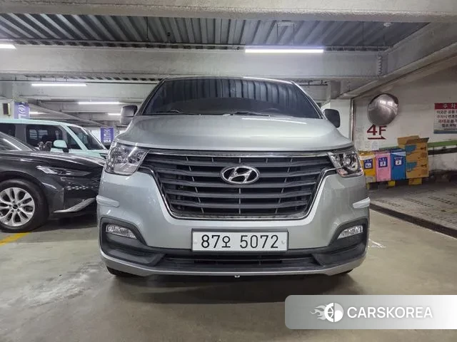 Hyundai The New Grand Starex id 3307921 из Кореи 13