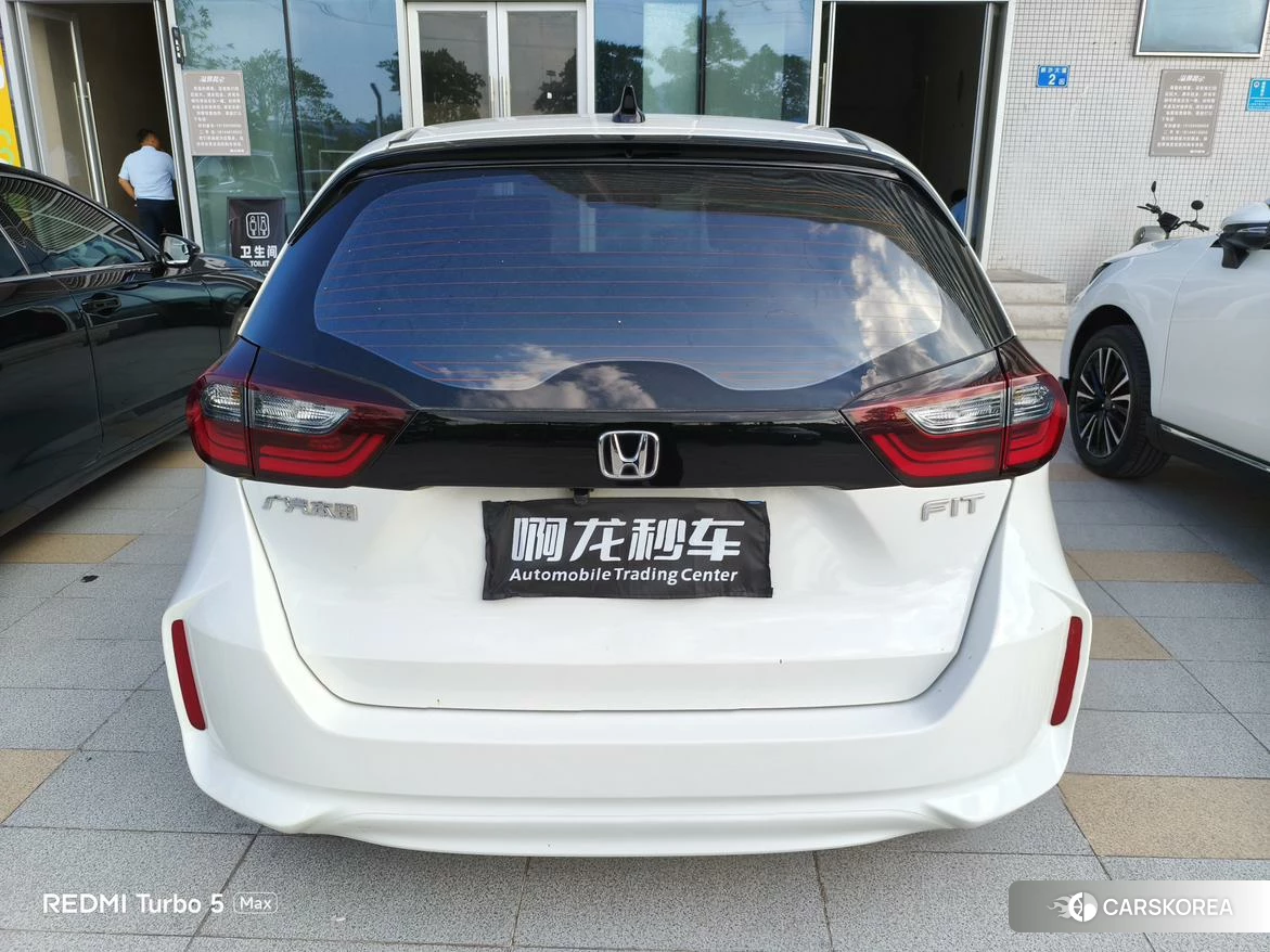Honda Fit 2020 Белый из Китая, фото 3