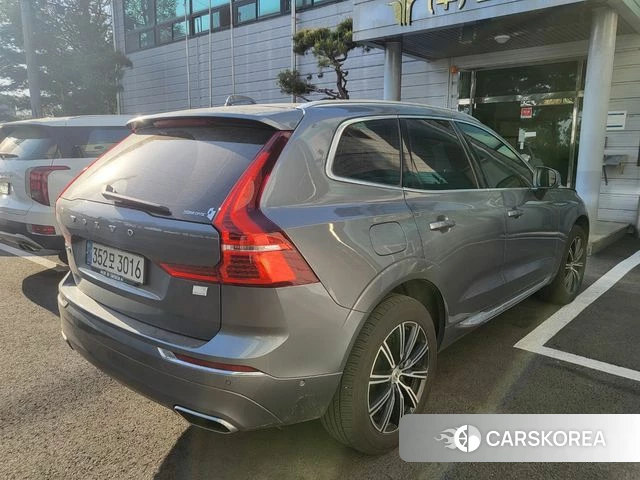 Volvo XC60 second Generation 2021 Серый из Кореи, фото 3