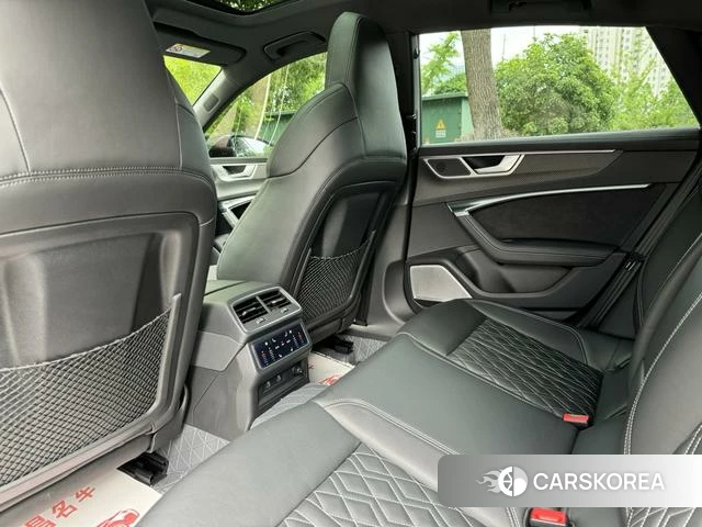 Audi A7 2023 Темно-серый из Китая, фото 3