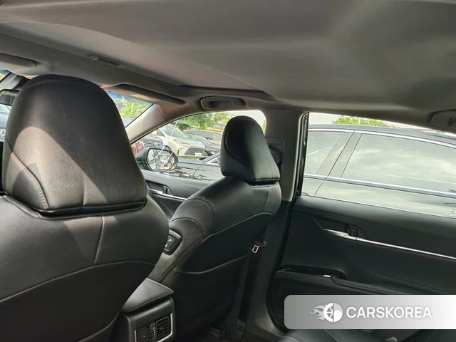 Toyota Camry 2023 Черный из Китая, фото 4