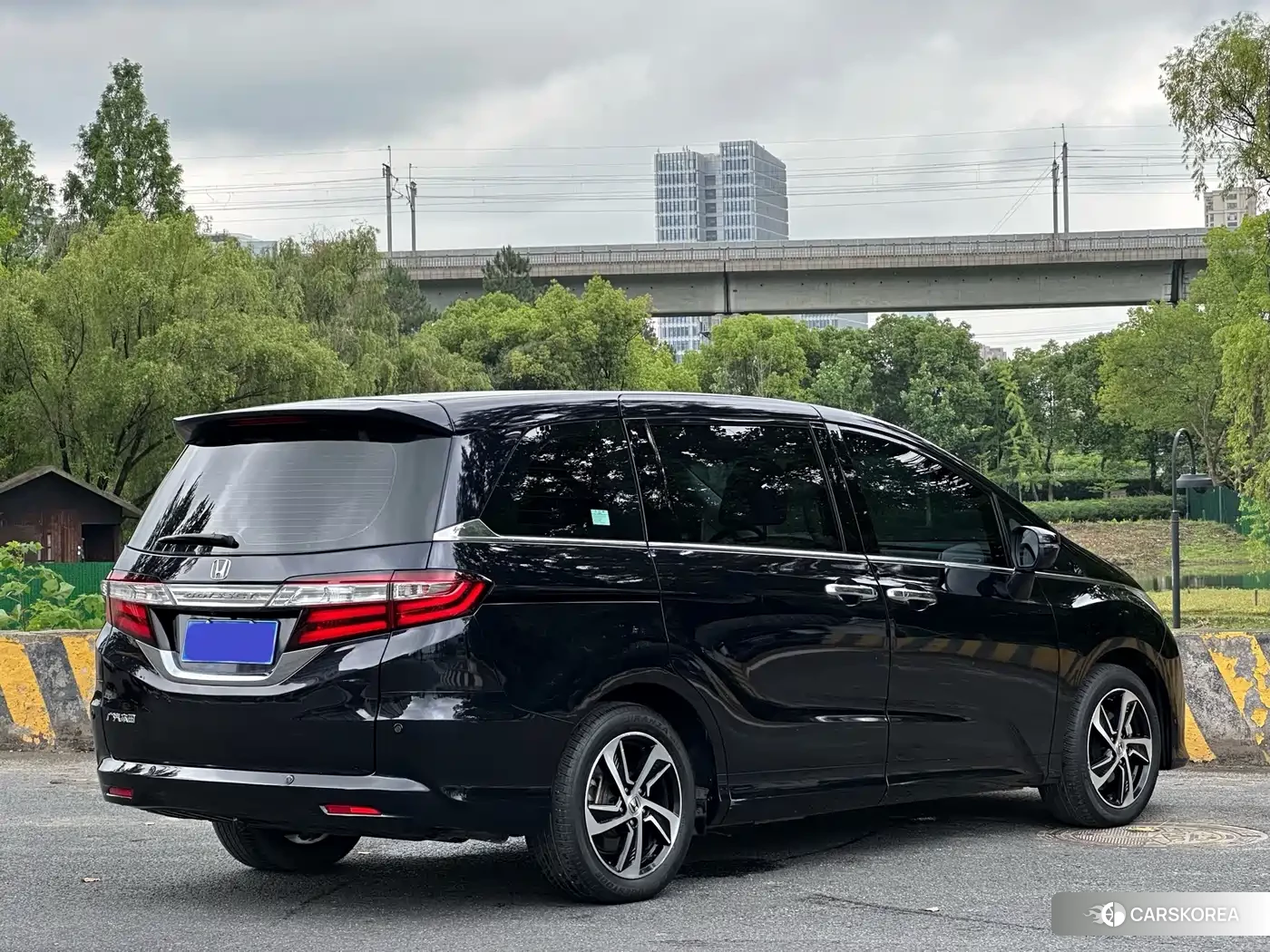 Honda Odyssey id 4539069 из Китая 15