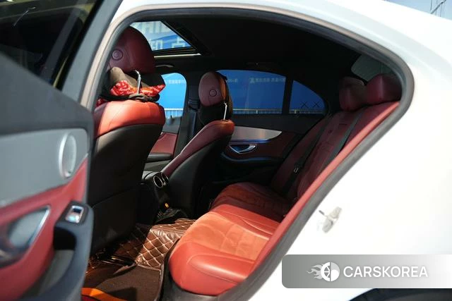 Mercedes-Benz Class C id 4238617 из Китая 16