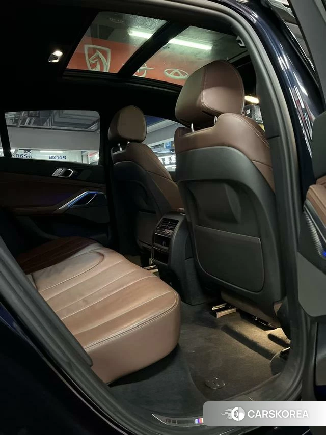 BMW X6 id 4274236 из Китая 9