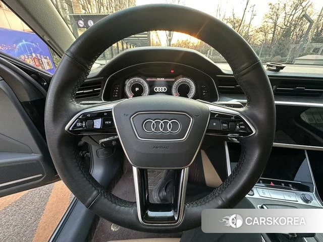 Audi A6L id 4259368 из Китая 19