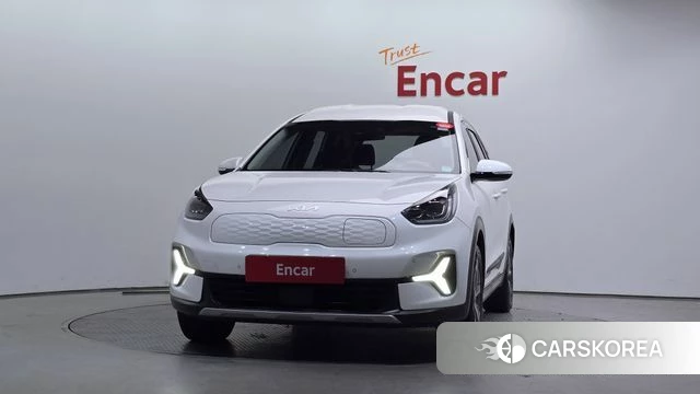 Kia Niro Plus id 3832386 из Кореи 13
