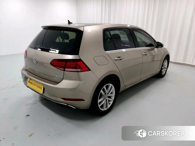 Volkswagen Golf id 4242441 из Китая 13