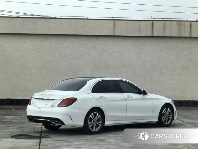 Mercedes-Benz Class C 2021 Белый из Китая, фото 3