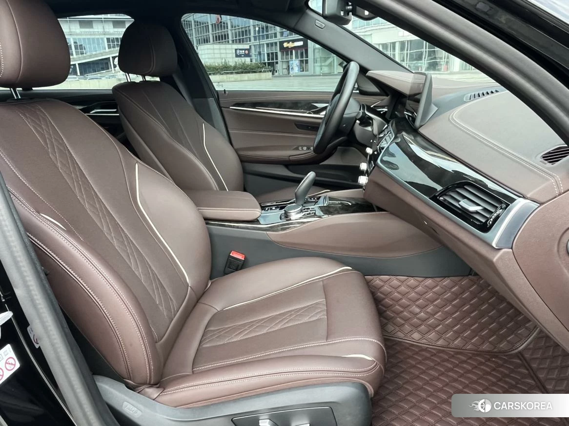 BMW 5 series id 4426639 из Китая 14