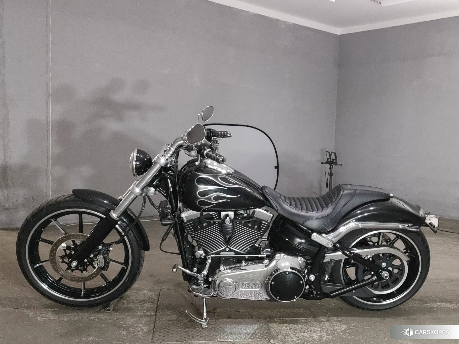 Harley-Davidson Softail Breakout FXSB 2015 из Японии