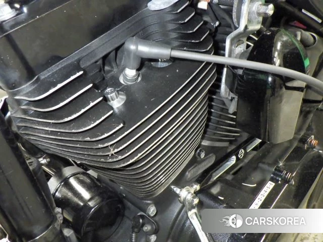 Engine photo