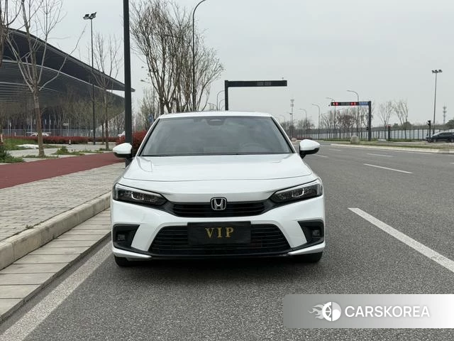 Honda Civic 2024 Белый из Китая, фото 3