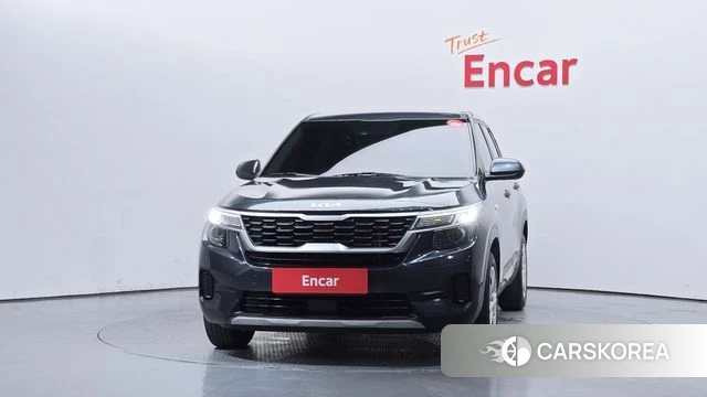 Kia Seltos id 4389111 из Кореи 13