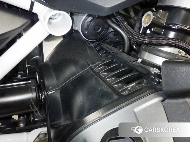 Engine photo