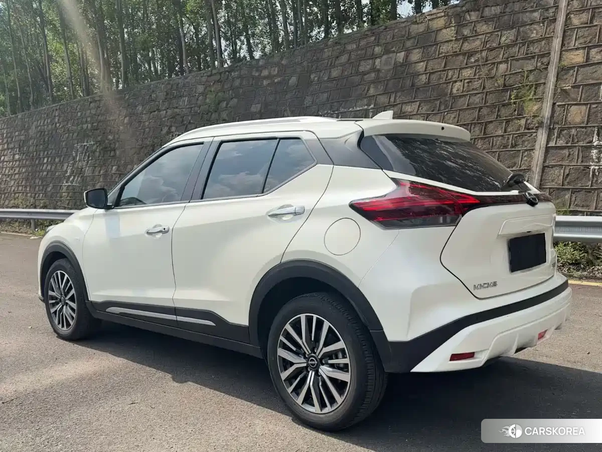 Nissan Kicks 2024 Белый из Китая, фото 3