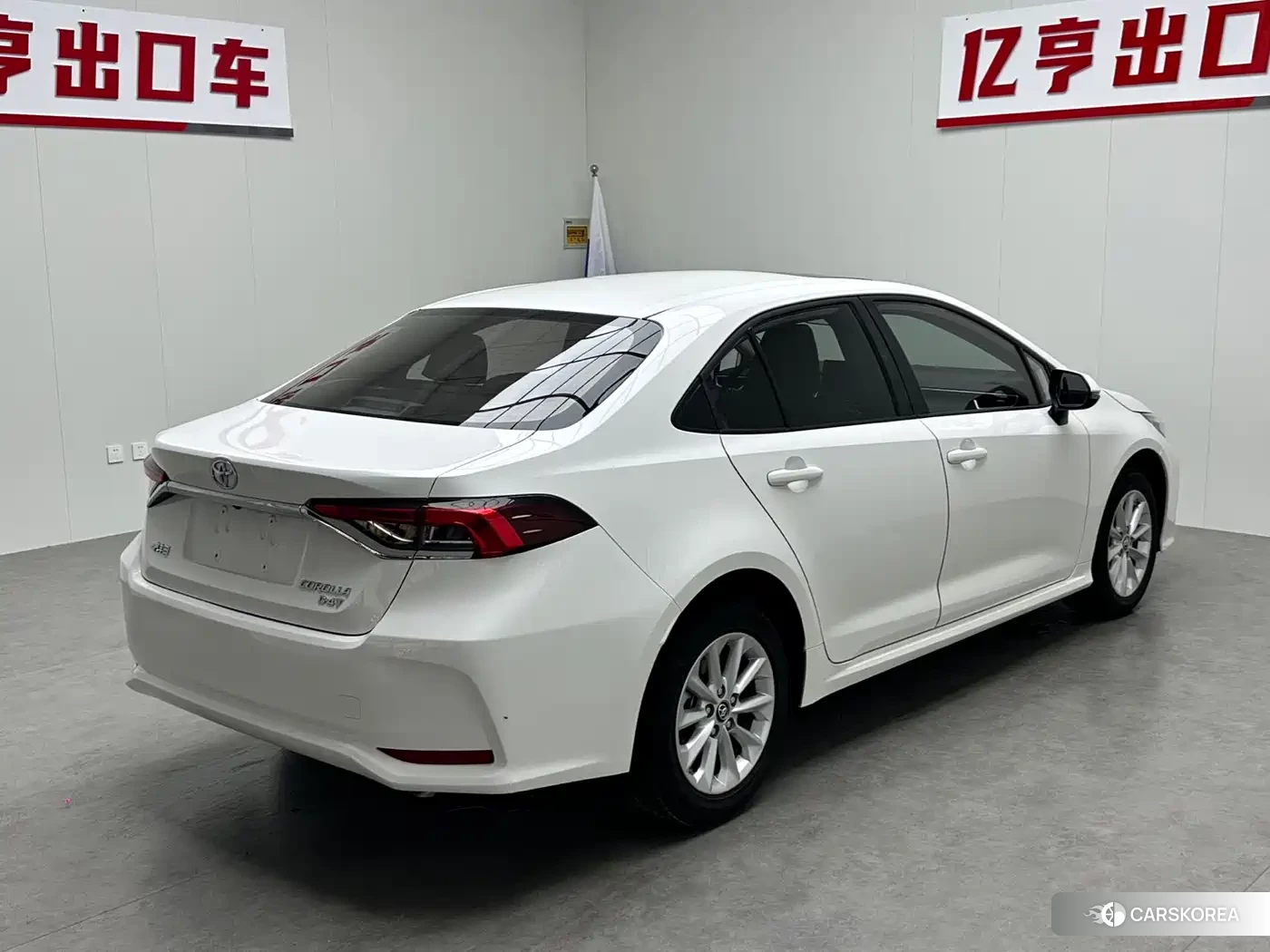 Toyota Corolla id 4570300 из Китая 10