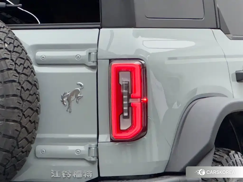 Ford Mustang id 4576535 из Китая 13