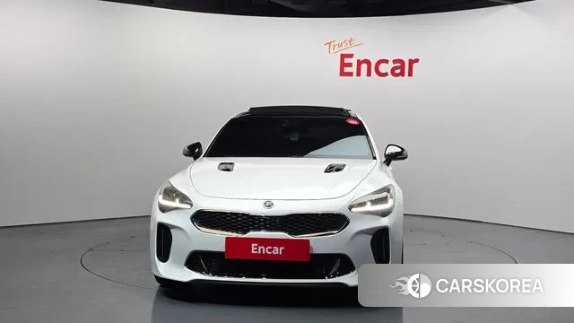 Kia Stinger id 3612862 из Кореи 13