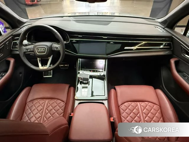 Audi SQ7 2024 Серебристо-серый из Китая, фото 3