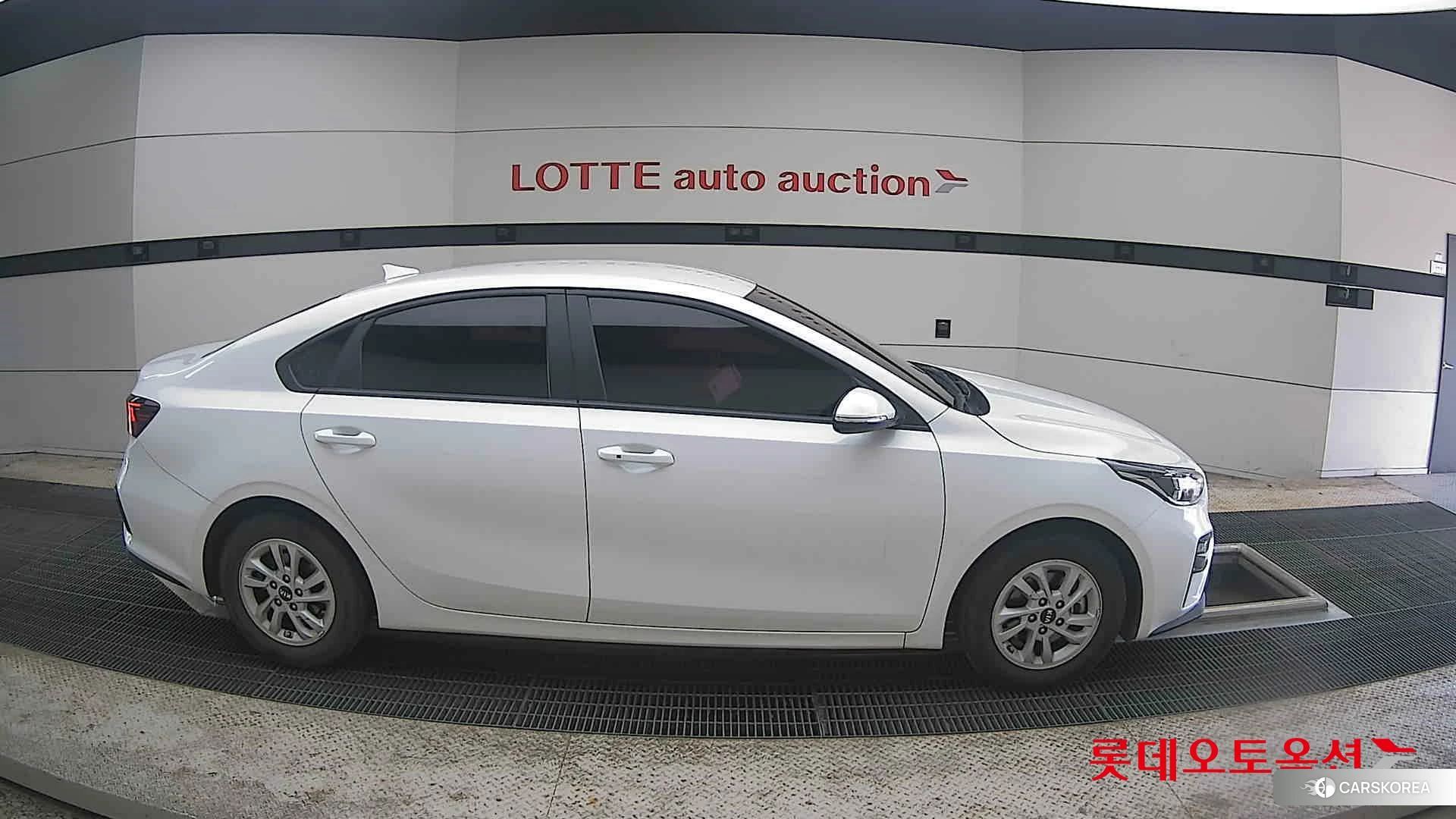 Kia K3 id 4289599 из Кореи 23