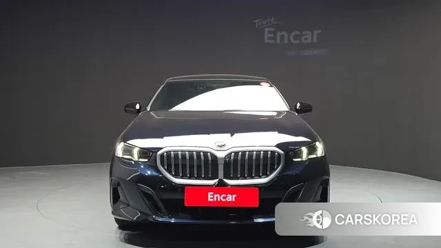 BMW 5 Series (G60) id 3763681 из Кореи 13