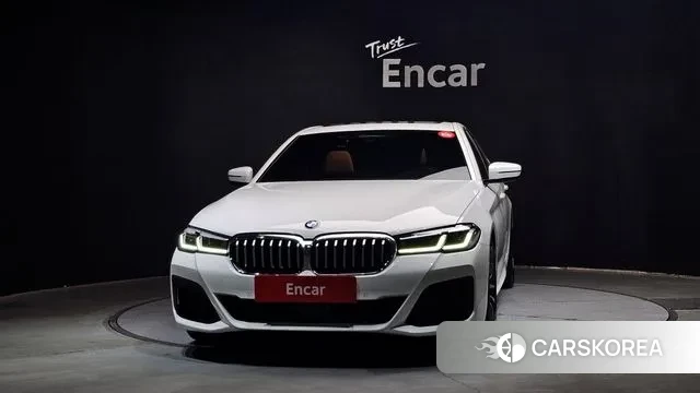 BMW 5 Series (G30) id 3054408 из Кореи 13