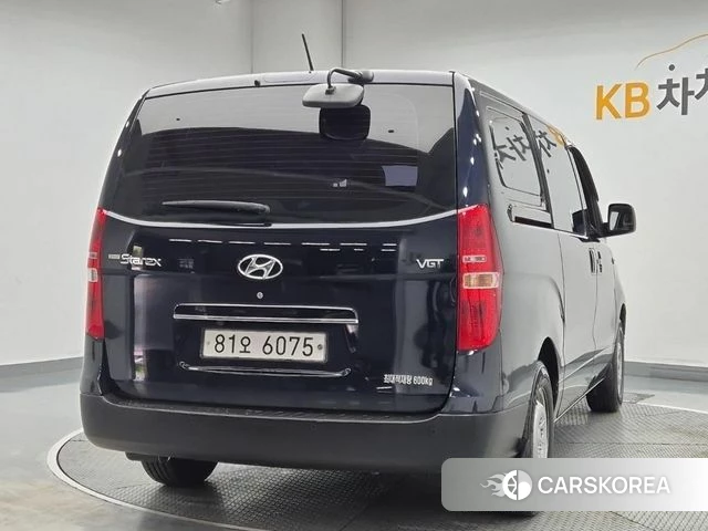 Hyundai The New Grand Starex id 4502378 из Кореи 12