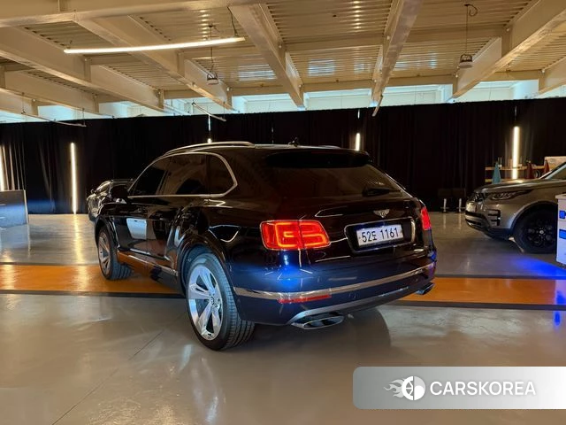 Bentley Bentayga id 4325659 из Кореи 12