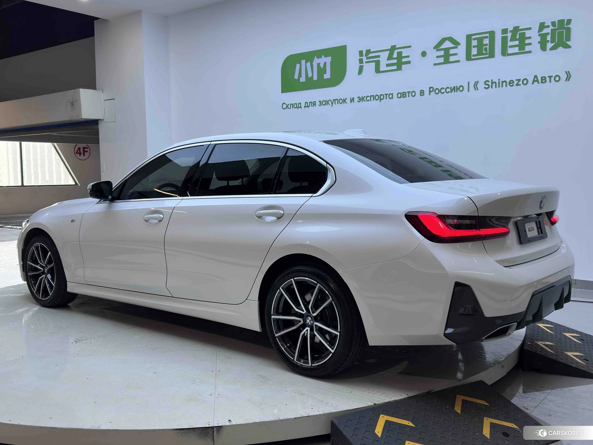 BMW 3 series id 4455182 из Китая 16