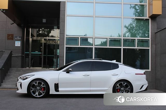 Kia Stinger id 4356912 из Кореи 13