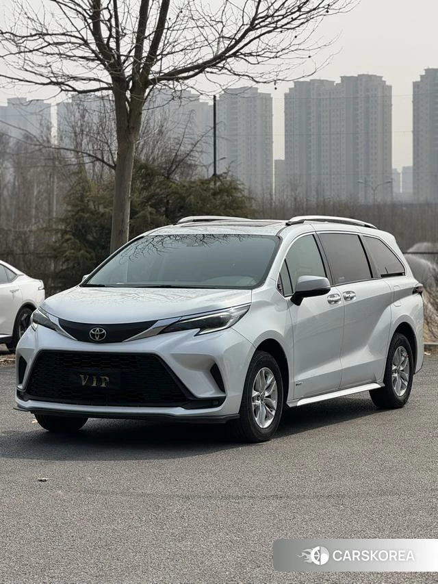 Toyota Grevia 2024 Белый из Китая, фото 4