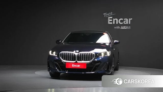 BMW 5 Series (G60) id 3850268 из Кореи 13