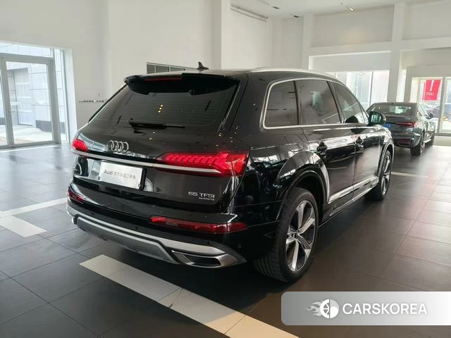 Audi Q7 id 4208618 из Китая 14